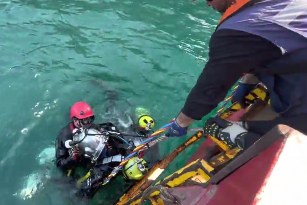 C&G - Simulacro Táctico de Búsqueda y Rescate de Buzo Inconsciente bajo el agua